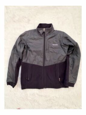 Columbia Kids Two-Tone Gray and Black Rain Jacket